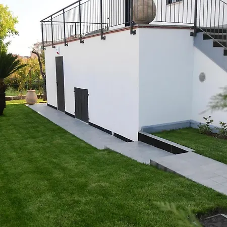 Le Rose Di Bino Feriehus Sestri Levante