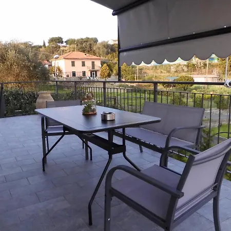 Le Rose Di Bino Holiday home *