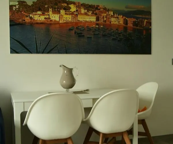 Le Rose Di Bino * 세스트리레반떼